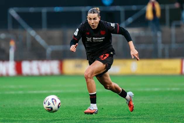 Fußball, Carlotta Wamser vor Wechsel zu Manchester City, Archivbilder