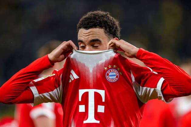 Fußball, Jamal Musiala verursachte Verkehrsunfall auf Autobahn, Archivbilder