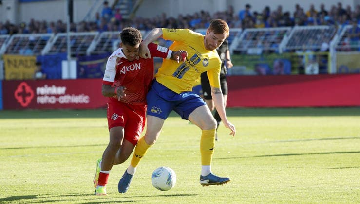 Fußball, Aufstiegsspiel zur 3. Liga, 1. FC Lokomotive Leipzig - FC Würzburger Kickers