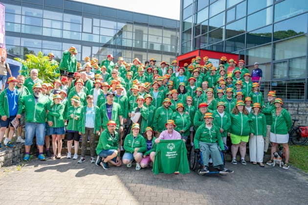 Special Olympics, Saarland, Einkleidung in Saarbrücken