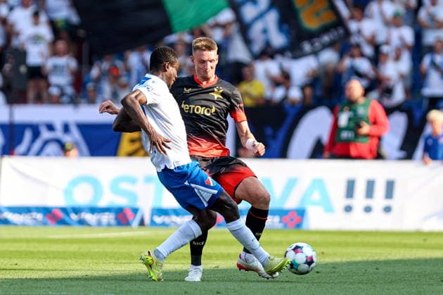 Fußball, Banik Ostrava - Slavia Prag