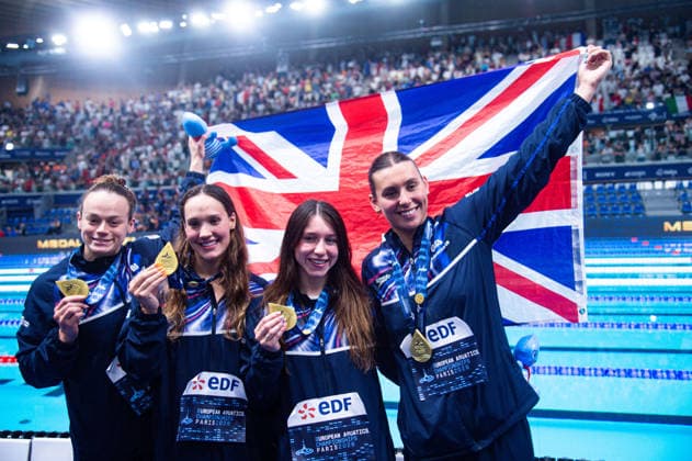 Schwimmen, EM in Paris, Staffel, Frauen, Europameister Großbritannien