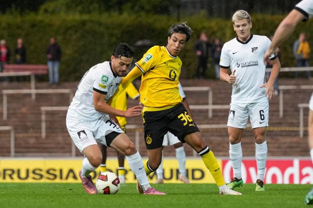 Fußball, RL West, Borussia Dortmund II - SV Westfalia Rhynern