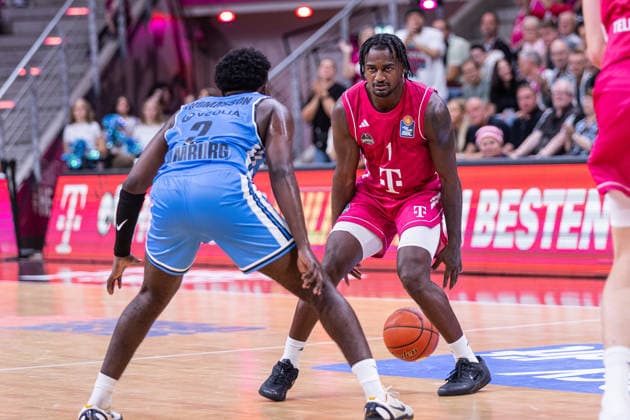 Basketball, BBL, Telekom Baskets Bonn - Veolia Towers Hamburg