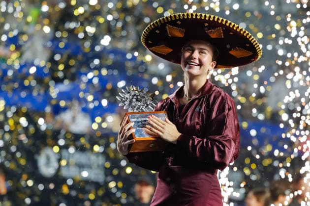 Tennis, WTA-Turnier in Guadalajara, Finale, Siegerin Iva Jovic bezwingt Peyton Stearns