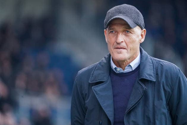 Fußball, Schweiz, Grasshopper Club Zürich trennt sich von Trainer Peter Zeidler, Archivbilder