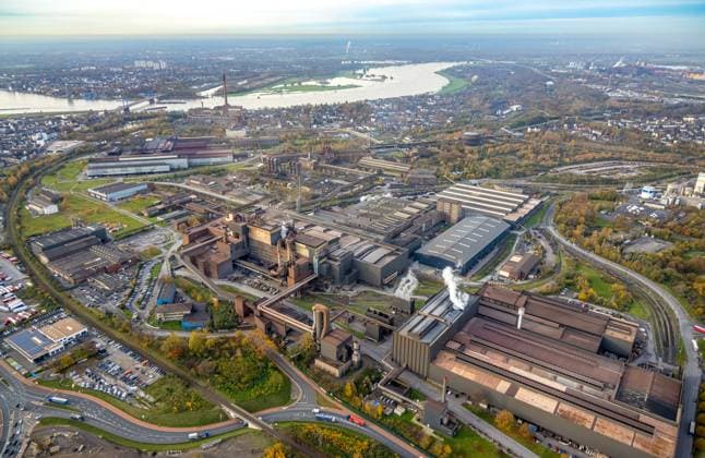 ArcelorMittal will Stahlproduktion in Duisburg einstellen - Archi5vbilder