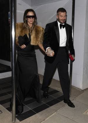 David Beckham feiert mit Familie und Freunden seinen Ritterschlag in London