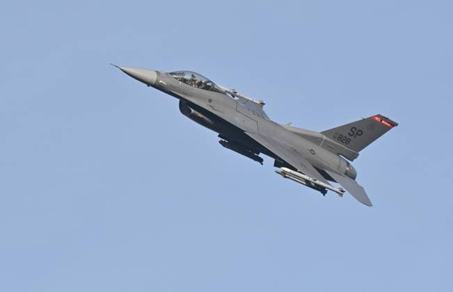 US F-16-Kampfjet verunglückt auf Airbase Spangdahlem in der Eifel