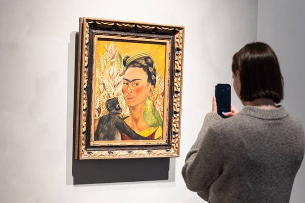 Sotheby s in New York, Icons and Bing Crosby Ausstellung, Pressetermin
