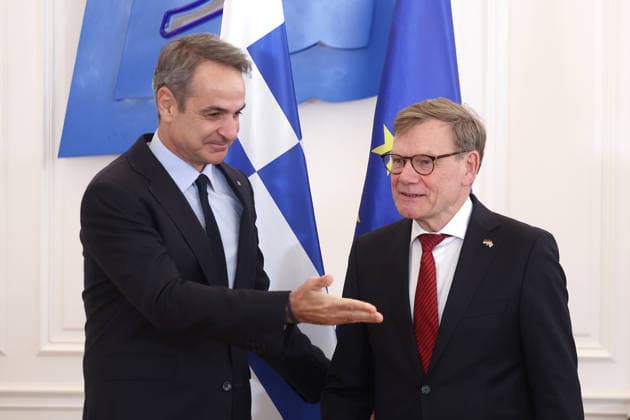 Griechenland, Kyriakos Mitsotakis empfängt Johann Wadephul in Athen