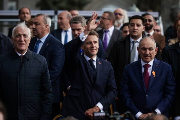Armenien, Emmanuel Macron zu Gast in Gyumri