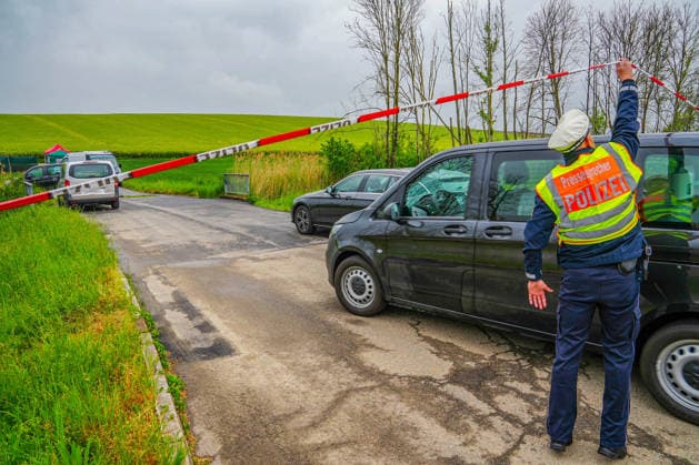 Baden-Württemberg, Fund einer Frauenleiche in Auto in Bad Rappenau