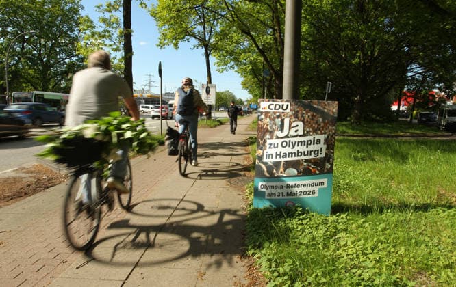 Hamburg, Plakate zur Abstimmung über Olympia-Bewerbung