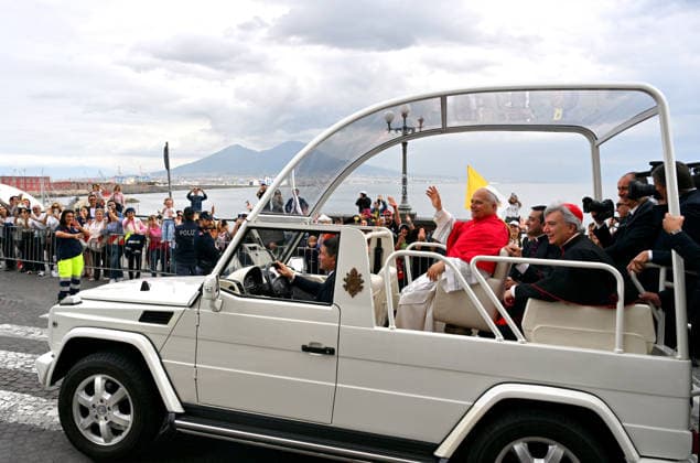 Italien, Papst Leo XIV. zu Besuch in Neapel