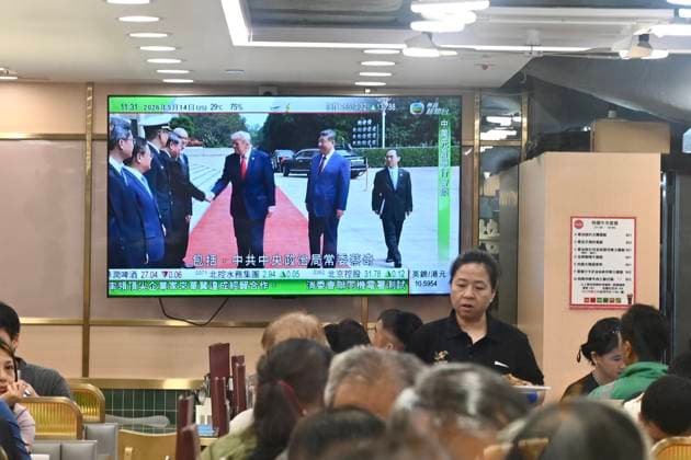 China, Präsident Xi Jinping trifft US-Präsidenten Donald Trump, Fernsehübertragung in Hongkong