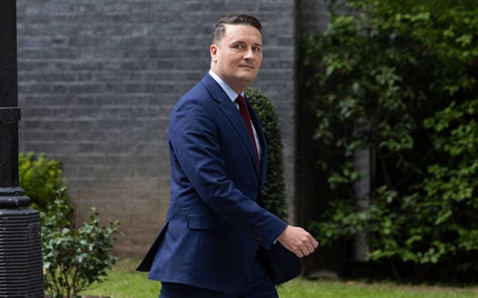 Großbritannien, Wes Streeting vor 10 Downing Street in London