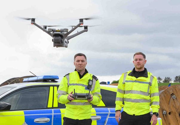 Großbritannien, Polizei stellt in Bishopbriggs eine neue Drohne vor