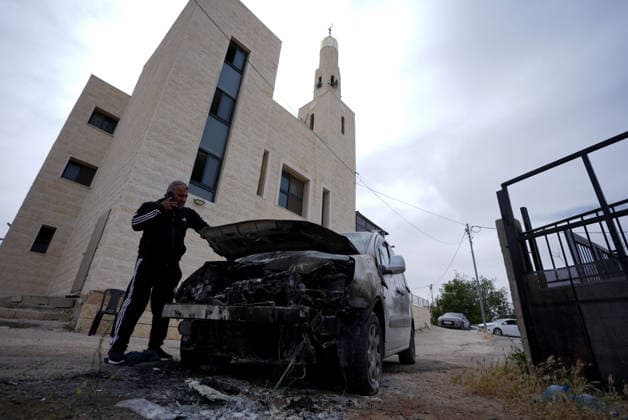 Nahostkonflikt, Westjordanland, Brandanschlag auf Moschee in Jibiya