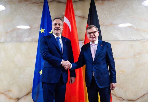 Berlin, Johann Wadephul trifft Hakan Fidan zum deutsch-türkischen Dialog