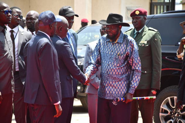 Südsudan, Salva Kiir Mayardit weiht am Internationalen Flughafen Juba offiziell das neue Flugsicherungs-Managementsystem ein
