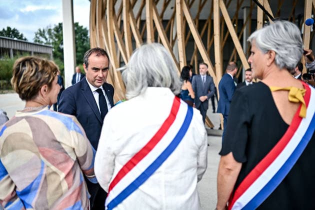 Frankreich, Sebastien Lecornu zu Wiederaufbau nach Bränden in Merignac