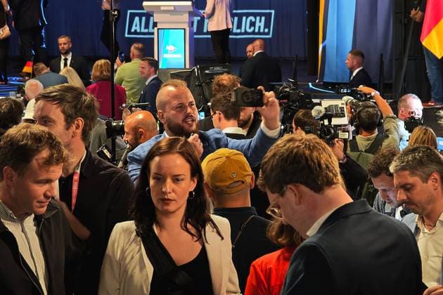 AfD beschließt Auflagen für Streamer Aktivist Mann, Archivbilder