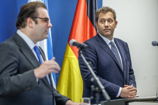 Berlin, Lars Klingbeil und Kyriakos Pierrakakis Pressekonferenz