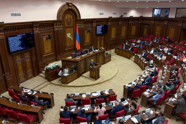Armenien, Sitzung im armenischen Parlament in Jerewan
