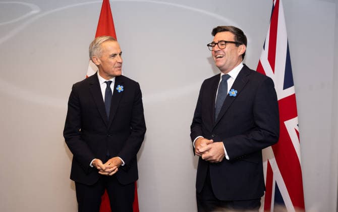 Großbritannien, Andy Burnham trifft Mark Carney in Everton