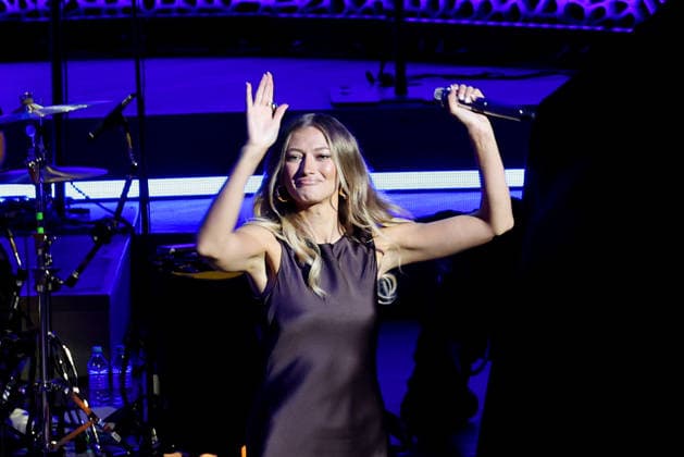 Musik, Leony Konzert in der Elbphilharmonie Hamburg