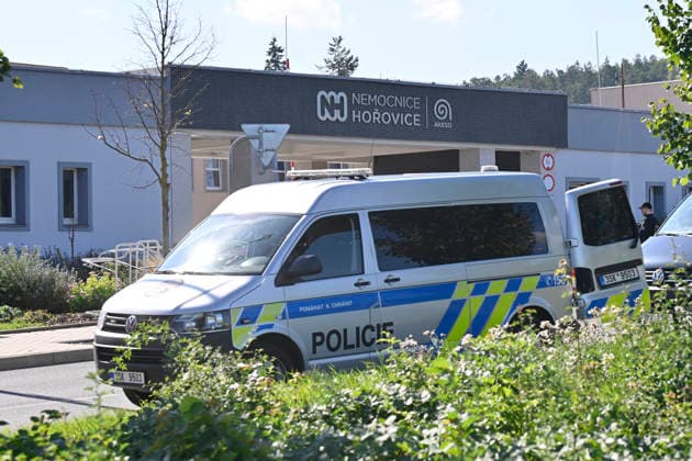 Tschechien, Evakuierung nach Bombendrohung in Krankenhaus in Horovice