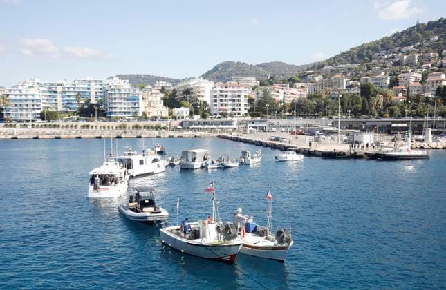 Frankreich, Fischer blockieren Hafen von Nizza