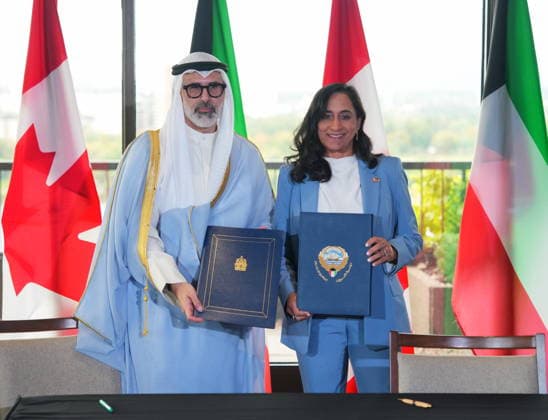 Kanada, Anita Anand und Scheich Jarrah Jaber Al-Ahmad Al-Sabah nehmen an Unterzeichnung in Ottawa teil