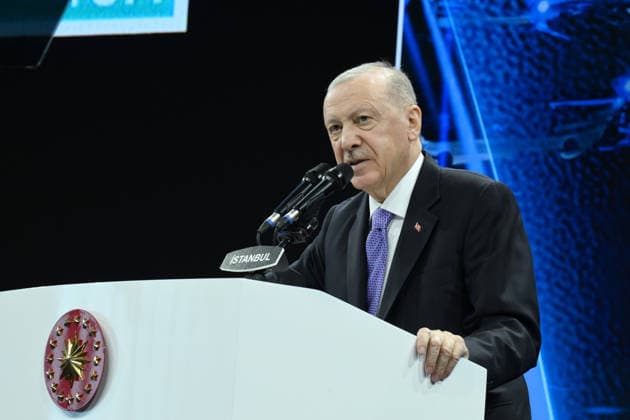 Türkei, Recep Tayyip Erdogan spricht zur Eröffnung der vierten Startbahn am Flughafen Istanbul in Istanbul