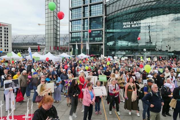 Berlin, Marsch für das Leben und Gegenprotest