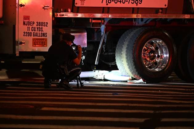 New York, Lkw kollidiert mit Jugendlichen