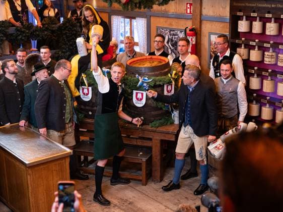Oktoberfest in München, Eröffnungstag