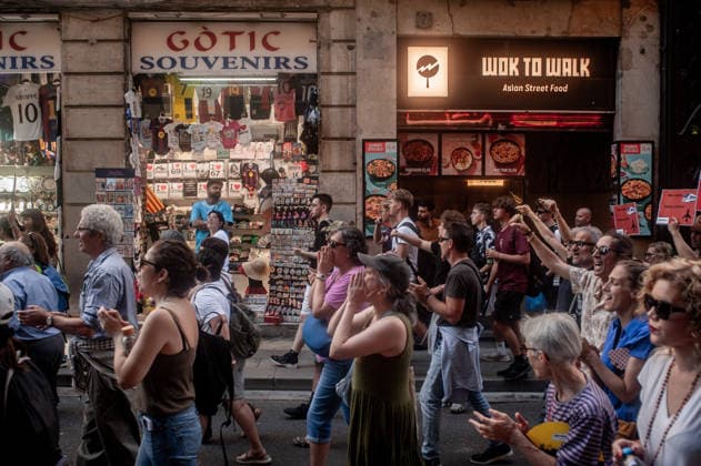 Spanien, Protest gegen Erweiterung des Flughafens in Barcelona