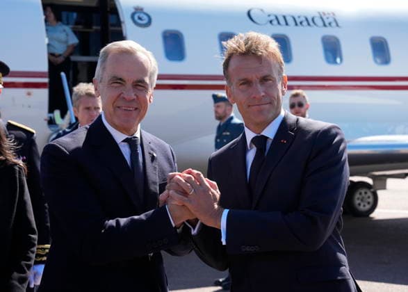 Kanada, Mark Carney trifft Emanuel Macron in St. Pierre