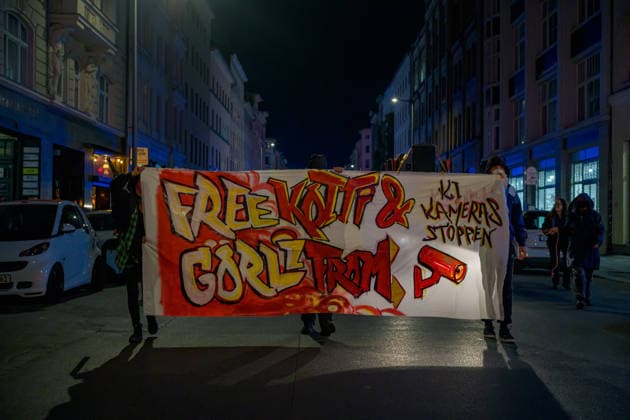 Berlin, Protest gegen den Einsatz von KI-Kameras in der Gegend um Kottbusser Tor