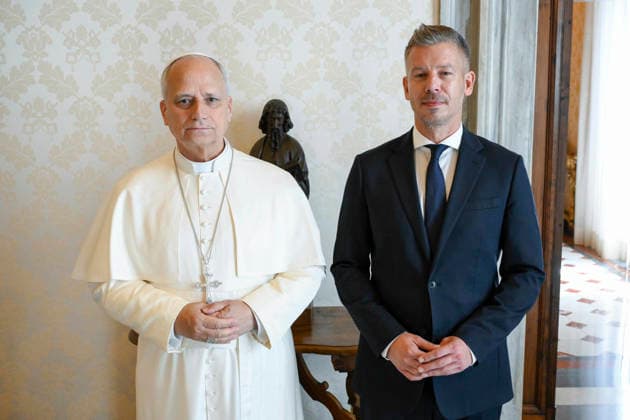 Vatikan, Papst Leo XIV. empfängt Peter Magyar