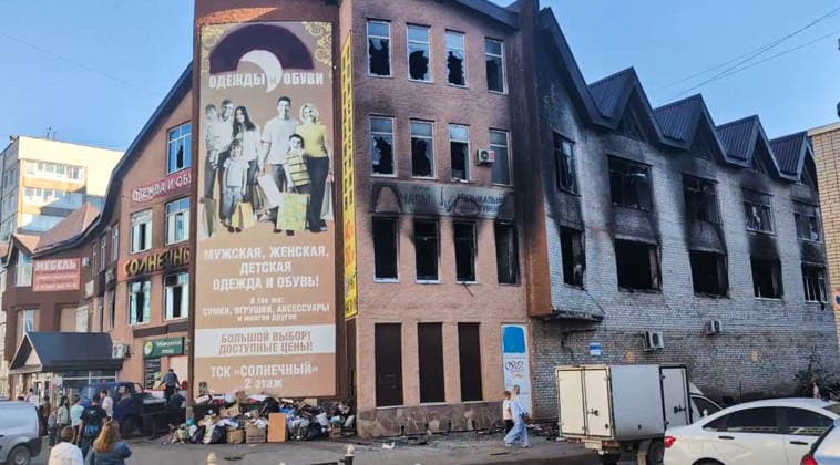 Russland, Brand in Einkaufszentrum mit vier Toten in Sterlitamak