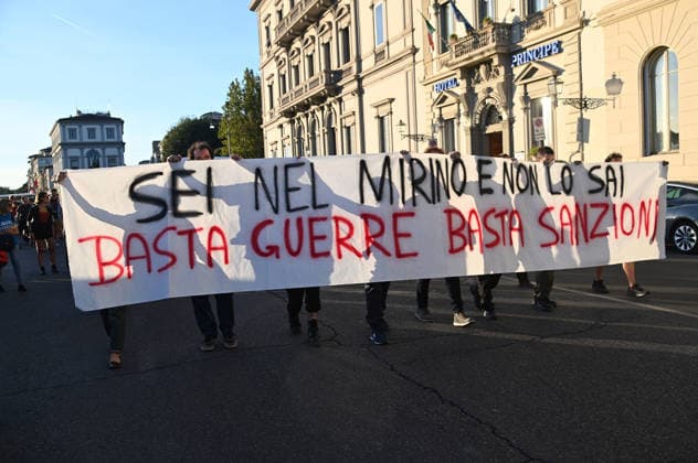 Italien, Kundgebung autistischer Menschen bei Demonstration in Florenz