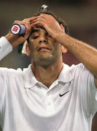 Pete Sampras (USA) -  Tennis Herren US Open 1998, ATP Tour, Grand Slam Einzelbild Flushing Meadows, Meadow New York Enttäuschung, Verzweiflung Tennis Herren US Open 1998, ATP Tour, Grand Slam Einzelbild Flushing Meadows, Meadow New York Enttäuschung, Verzweiflung