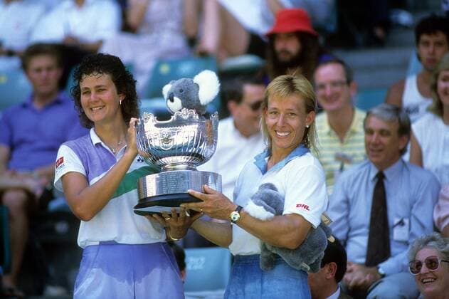 Martina Navratilova (R) und Pam Shriver (beide USA) - Sieger des Damen Doppels bei den Australian Open 1989 Tennis Damen Australian Open 1989, WTA Tour, Aufnahmedatum geschätzt Gruppe Melbourne Freude,
