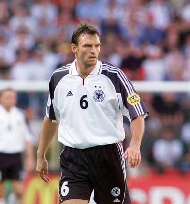 Fussball Europameisterschaft EURO 2000 Deutschland - Rumaenien in Luettich NOWOTNY Jens