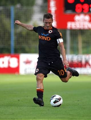 FUSSBALL - Irdning vs Roma, Testspiel IRDNING,AUSTRIA,05.AUG.12 - FUSSBALL - Serie A, ATV Irdning vs AS Rom, IFCS, Freundschaftsspiel. Bild zeigt Francesco Totti (Roma). 