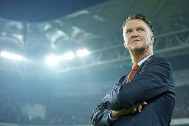 coach Louis van Gaal of Holland during the FIFA 2014 World Cup qualifier match between Turkey and the Netherlands at Fenerbahce Sukru Saracoglu Stadium on Oktober 11, 2013 in Istanbul, Turkey Turkey v Netherlands FIFA 2014 World Cup Qualifier 2013 2014 xVIxxIVx 1850360