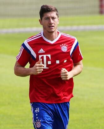 17.07.2014,FC Bayern Training, Säbenerstrasse, München, Fussball,Sport,im Robert Lewandowski joggt , EP_prz
